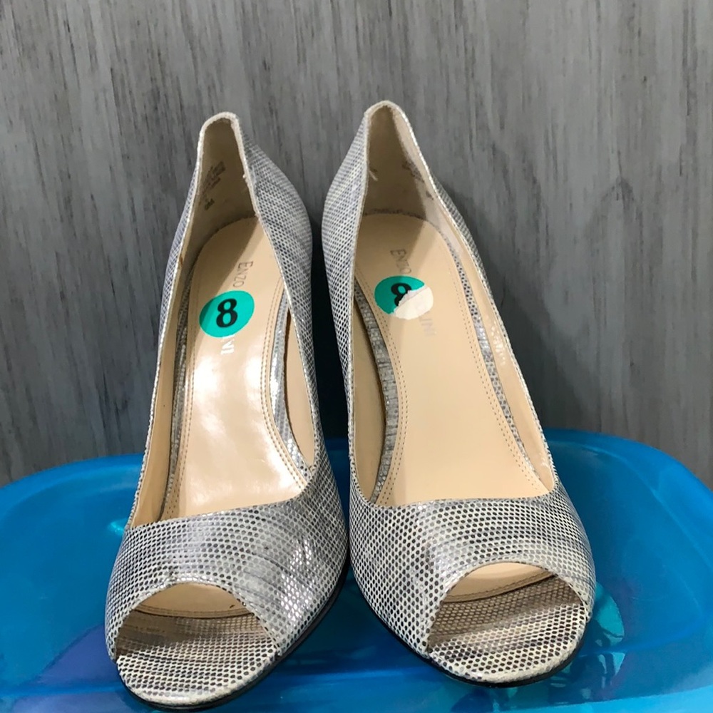 Brand new w/o box some wear on inner sole